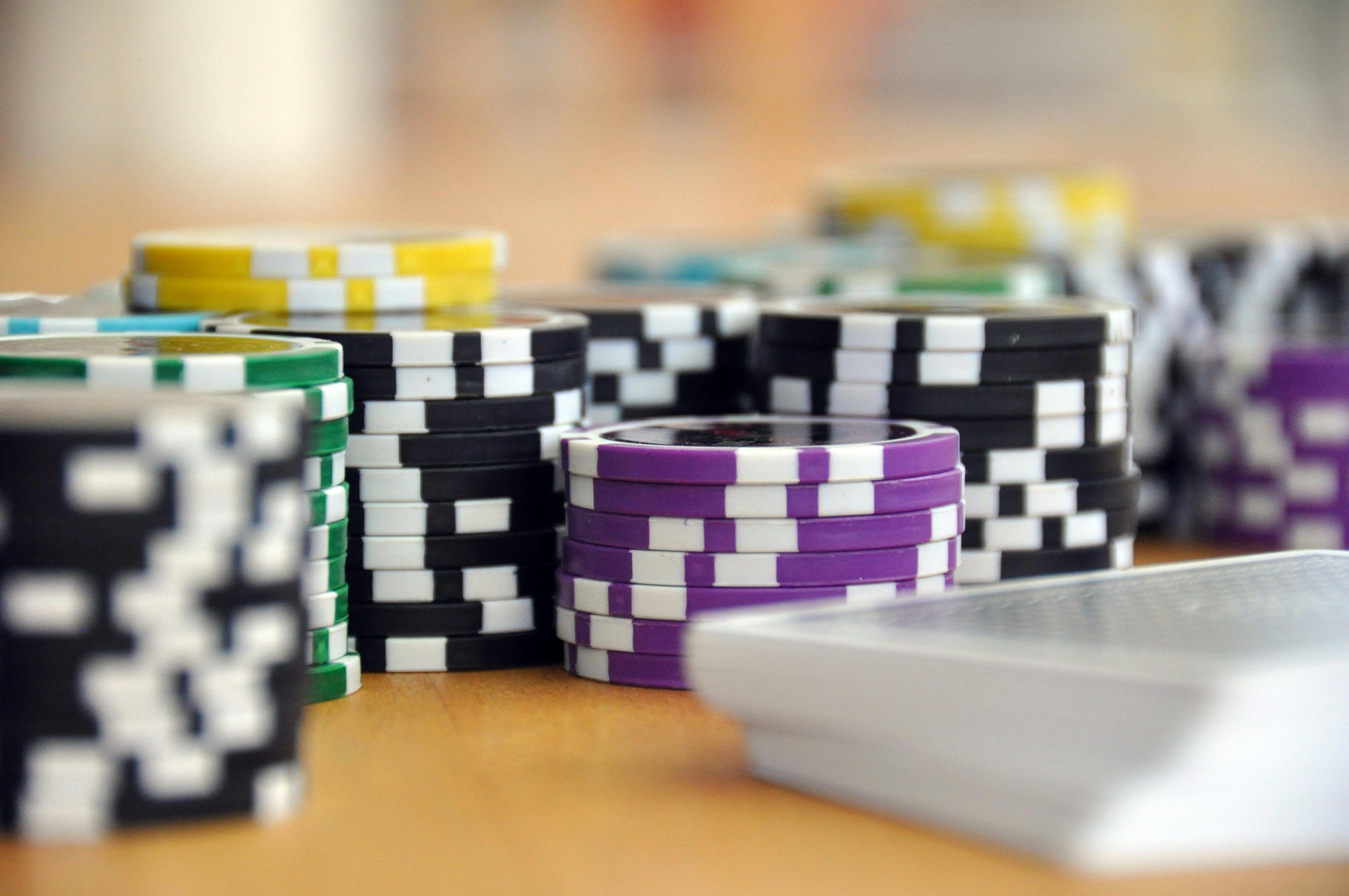 79x10 bet